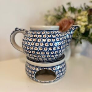 Blue and White Polish Pottery Floral Teapot with Warmer